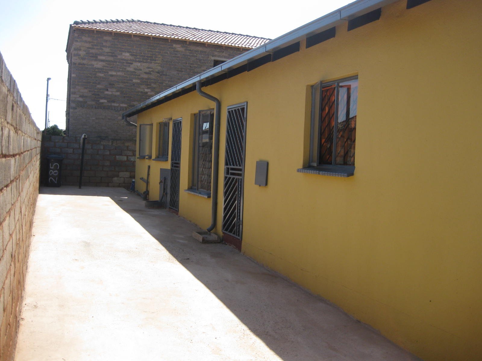 Protea Glen Ext 12 -10